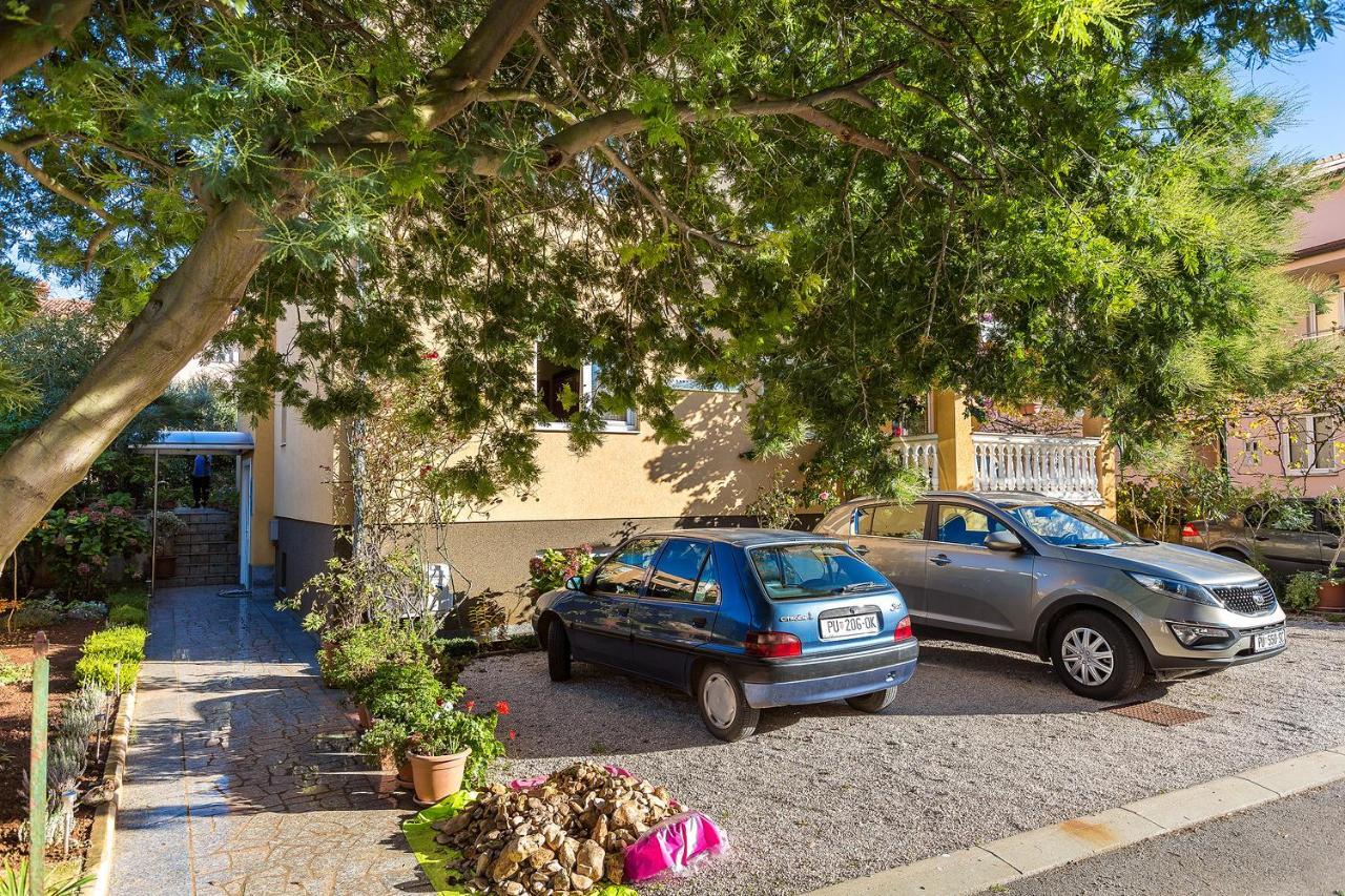 Vilic - Apartments Istriensonne メドゥリン エクステリア 写真